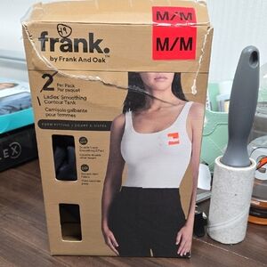 Frank & Oak Size M Black Smoothing Contour Tank Top